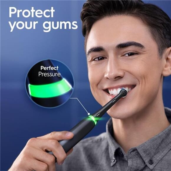 Oral-B iO Series 6 Rechargeable Electric Toothbrush with Visible Pressure - Picture 3 of 7